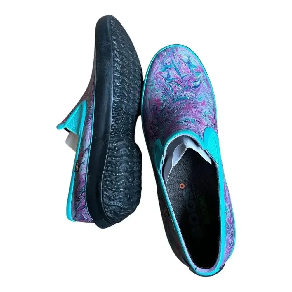 Bogs patch slip marble turquoise and purple women’s shoes 10 - 100% waterproof